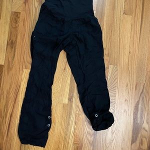 Motherhood black maternity pants. Size small